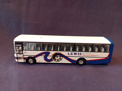 Unboxed corgi lewis - unboxed,