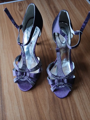 Ladies purple shoes open - , toed