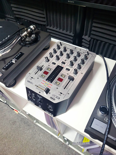 Behringer vmx200 analogue - behringer,