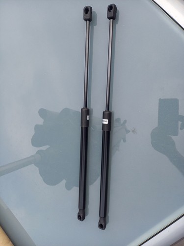 Ford capri mk3 tailgate struts - capri,