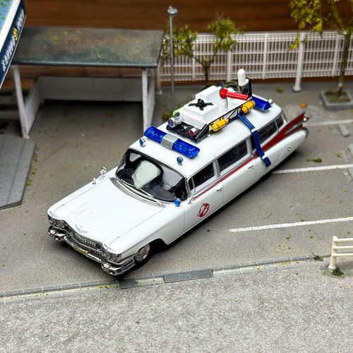 Cadillac ghostbusters - ys,