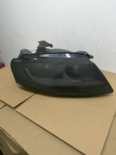 Audi 12 headlight - audi, b8