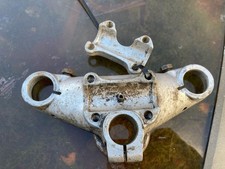 DUCATI  SINGLE  TOP YOKE ??
