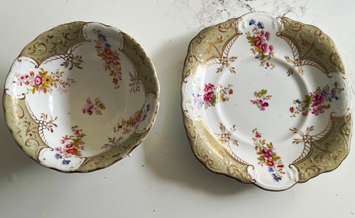Porcelain floral gilt tea cup - floral,