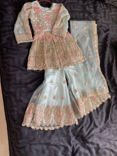 Pakistani girls party wedding - girls, party/wedding