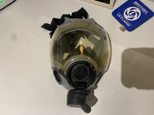 Gas mask with bag - with,