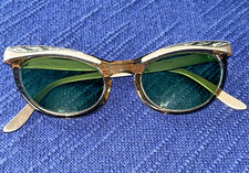 VINTAGE SHURON CAT EYEGLASSES