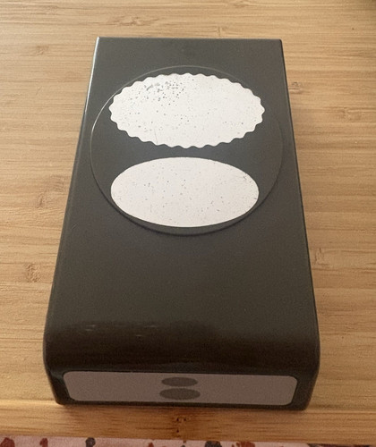 Stampin paper punch oval - up!,