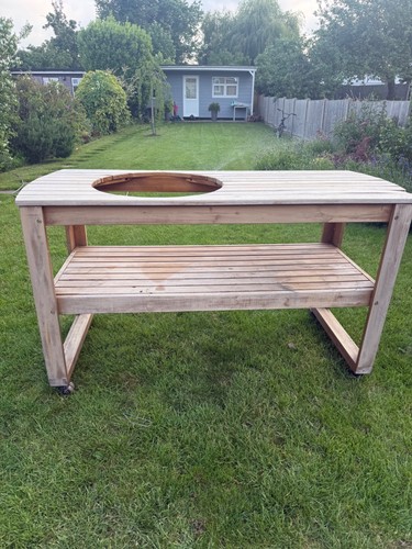Big green egg acacia - green, table