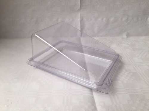 Clear cake gateaux slice - clear,