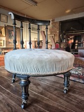 A Gorgeous Aesthetic Movement