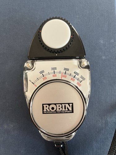 Robin illuminometer model 5200 - illuminometer,