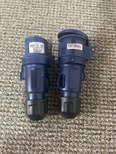 Famatel 14200 16 AMP 3 PIN 240V BLUE IP44  PLUG  INDUSTRIAL 2P &E@ 