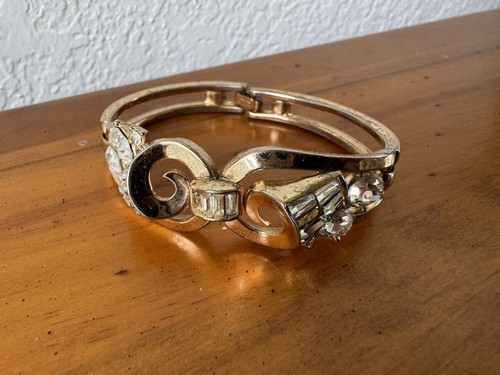 Trifari vintage jewelry 1960s - vintage,