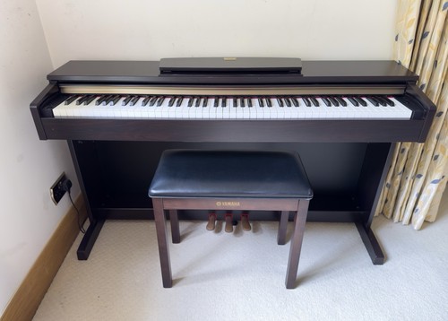 Yamaha clavinova clp 320 - yamaha, clp-320