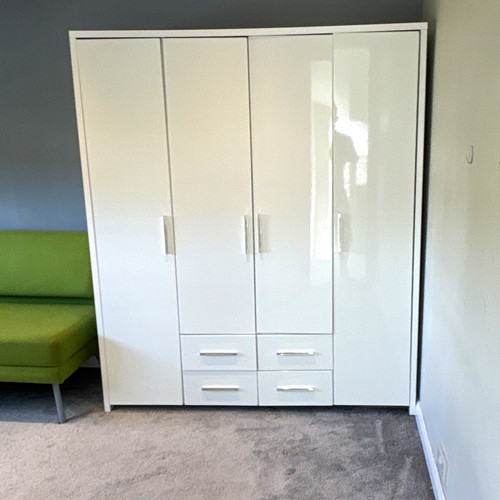 White gloss freestanding - gloss,