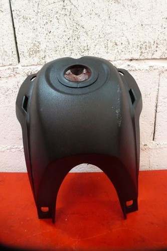 Yamaha 125 tank cover - tank,