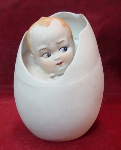 Figurine baby piano - baby, art