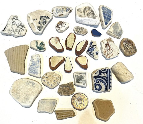 English sea pottery - , pieces