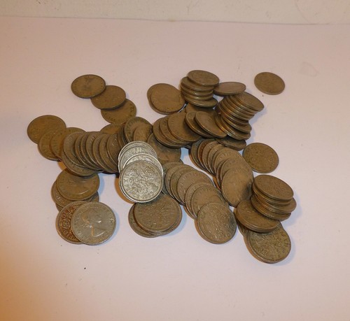 100 six penny - 100, sixpences