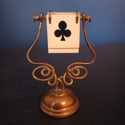 Vintage rotating whist trump - rotating,