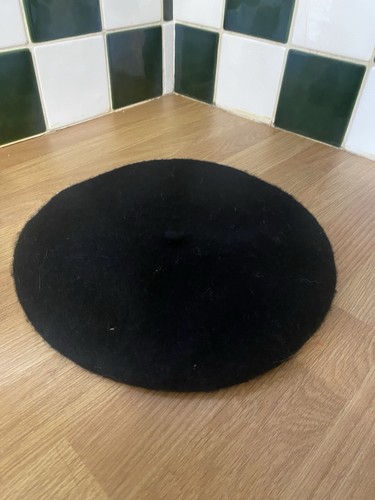 Black 100 wool - black, 100%