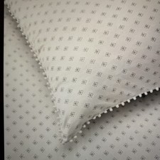 PAIR The White Company Avignon