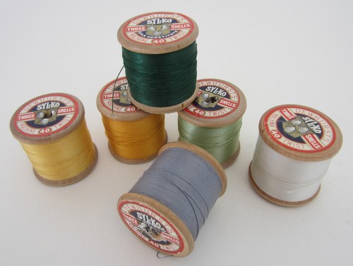 Lot vintage sylko wooden - of,