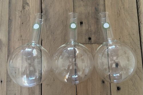 Pyrex round bottom - pyrex,