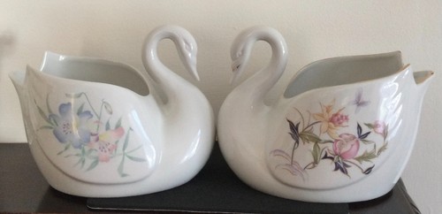 Royal winton set 2 large - of,