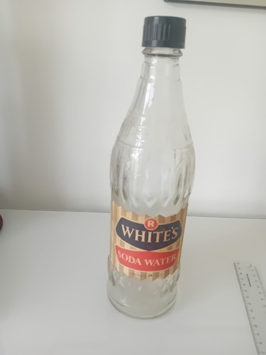 Vintage white soda - r, water