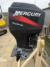 Breaking  Mercury 90hp 4