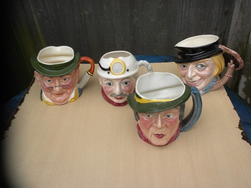 Toby character jug - /,