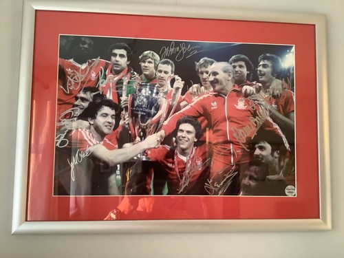 Fully signed framed nottingham - fully,