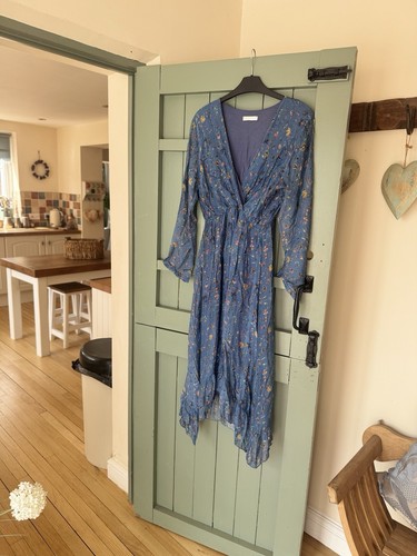 Made italy cornflower blue - in,