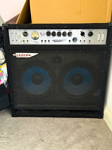 Ashdown mag 300 300w bass - 300w,