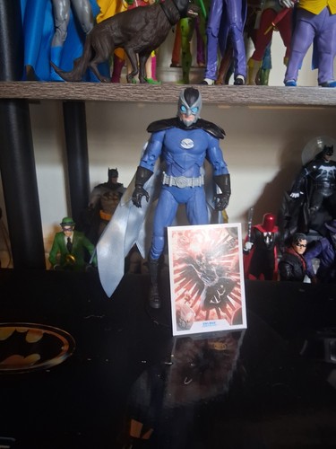 Multiverse gold label - dc,