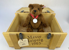 Steiff 2003 Club Bear in Wooden Crate -  Ltd Edition - 28cm, Brown EAN:420351