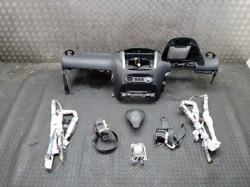 Nissan navara dashboard - dashboard, aibag