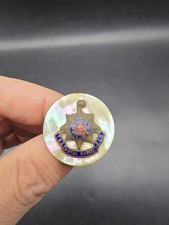 The Royal Sussex Regiment Sweetheart Badge Brass Enamel Mop 28mm Wide