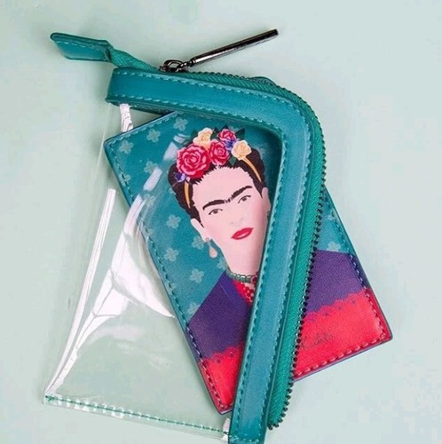 Frida kahlo vogue card purse - vogue,