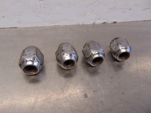 Toyota starlet wheel - nuts, p90