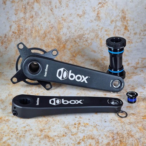 Box three 2pc - box, hollow