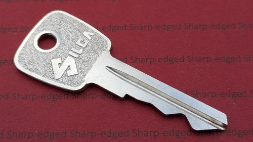 Mercedes campervan key - mercedes,