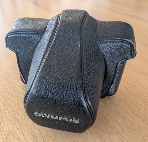 Olympus leather black case - olympus,