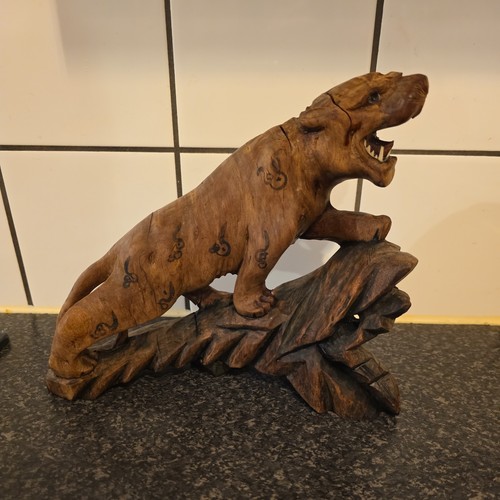Vtg hand carved wooden - vtg,