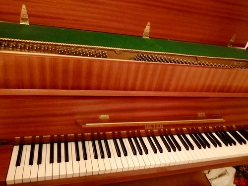 Excellent geyer piano light - piano,