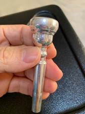 Silky trumpet mouthpiece