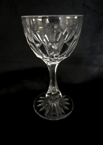 Art deco wine glass - art,