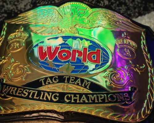 Wwf all gold - tag, team